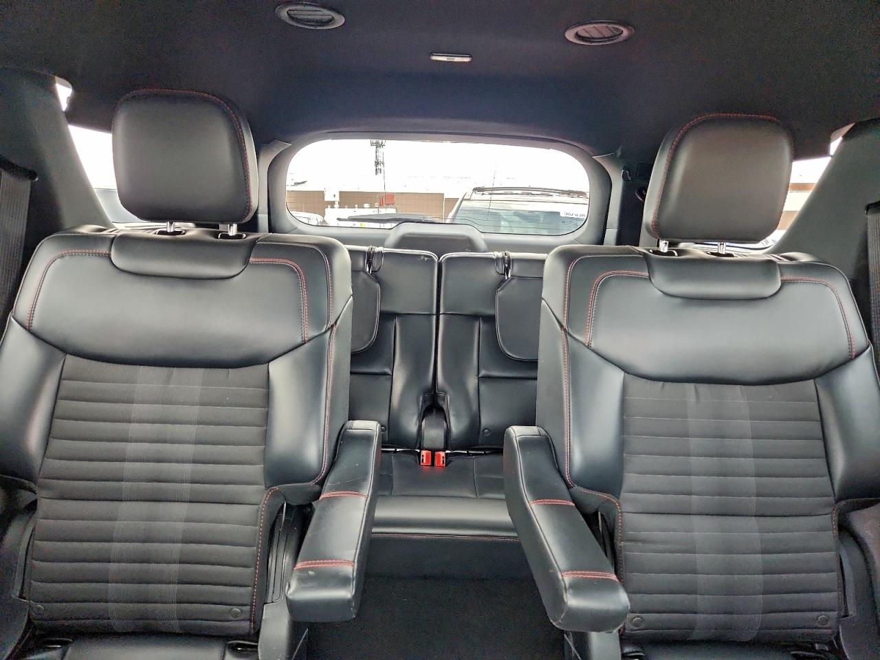2025 FORD EXPLORER ST-LINE photo 10