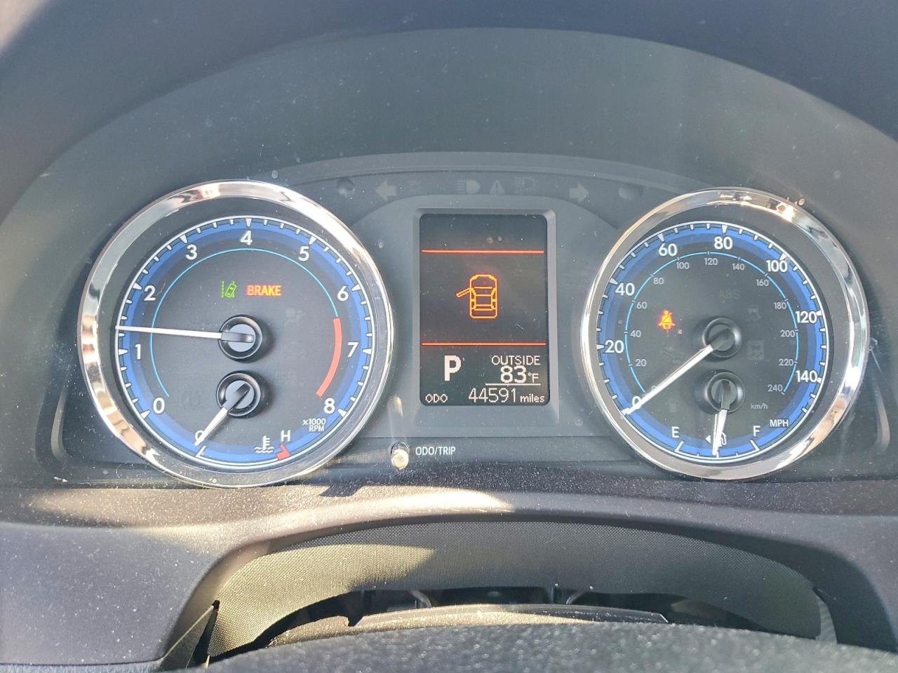 2018 TOYOTA COROLLA L photo 9