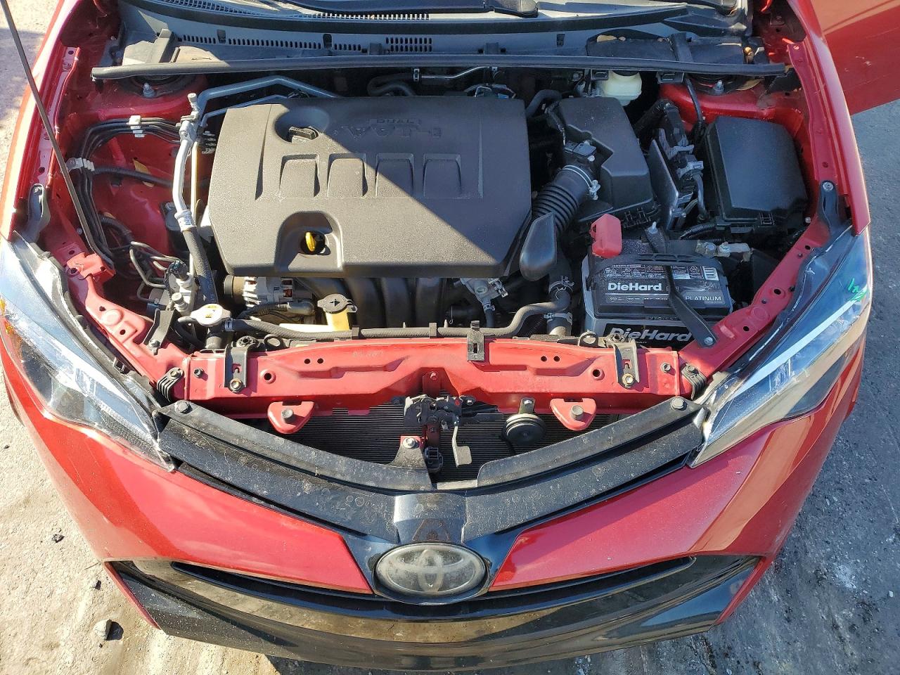 2018 TOYOTA COROLLA L photo 11