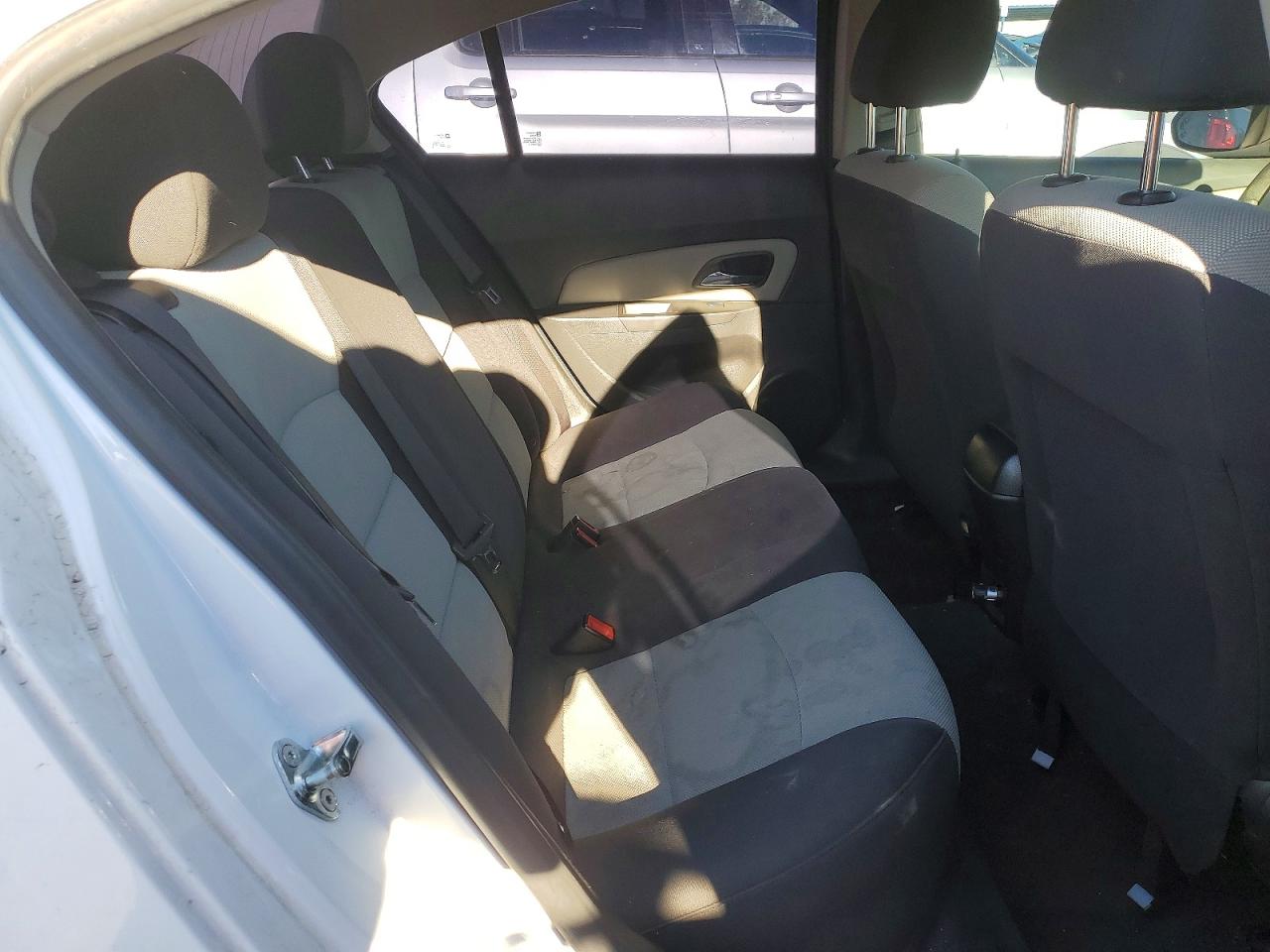 2016 CHEVROLET CRUZE LIMITED LS photo 28
