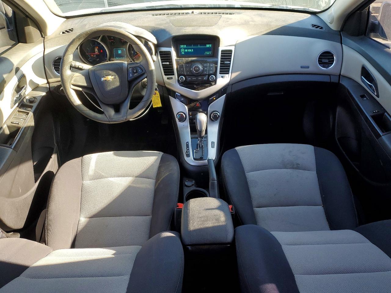 2016 CHEVROLET CRUZE LIMITED LS photo 22