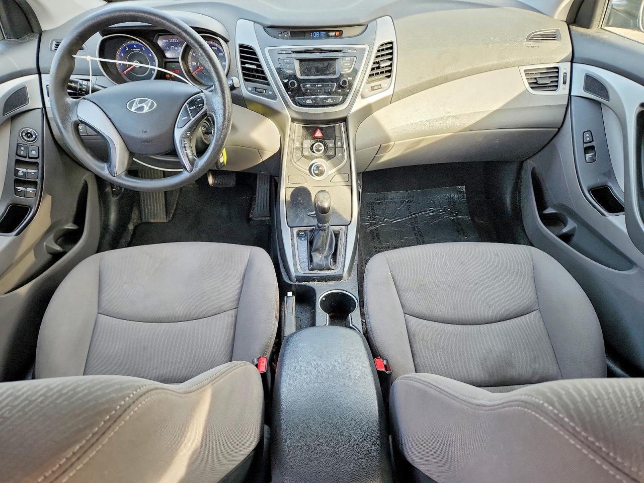 2015 HYUNDAI ELANTRA SE photo 8
