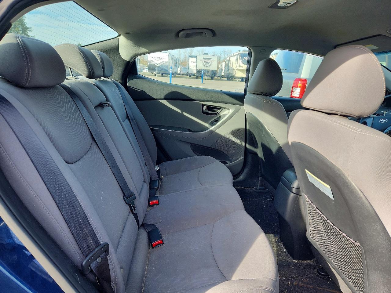 2015 HYUNDAI ELANTRA SE photo 10