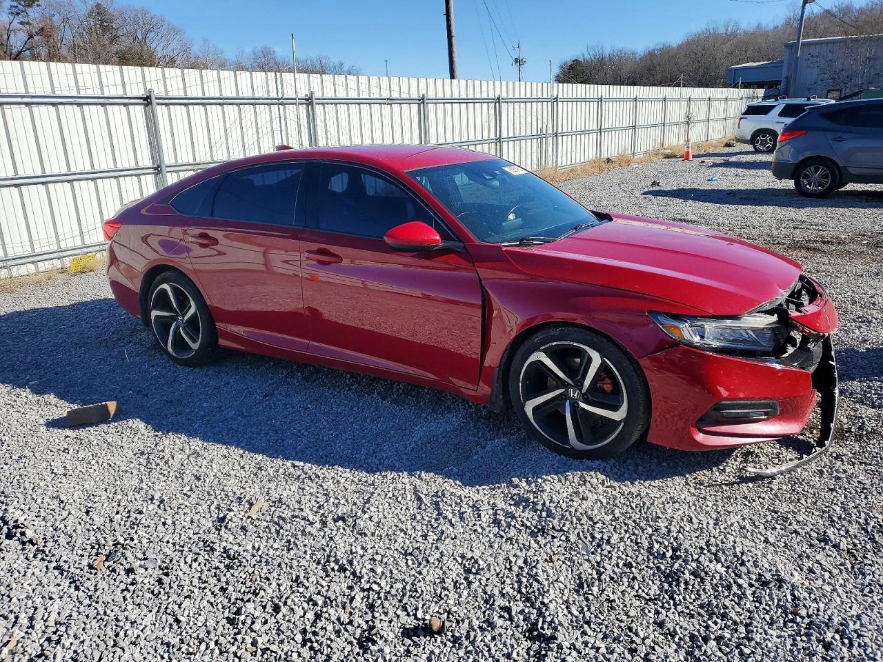 2018 HONDA ACCORD SPORT photo 4