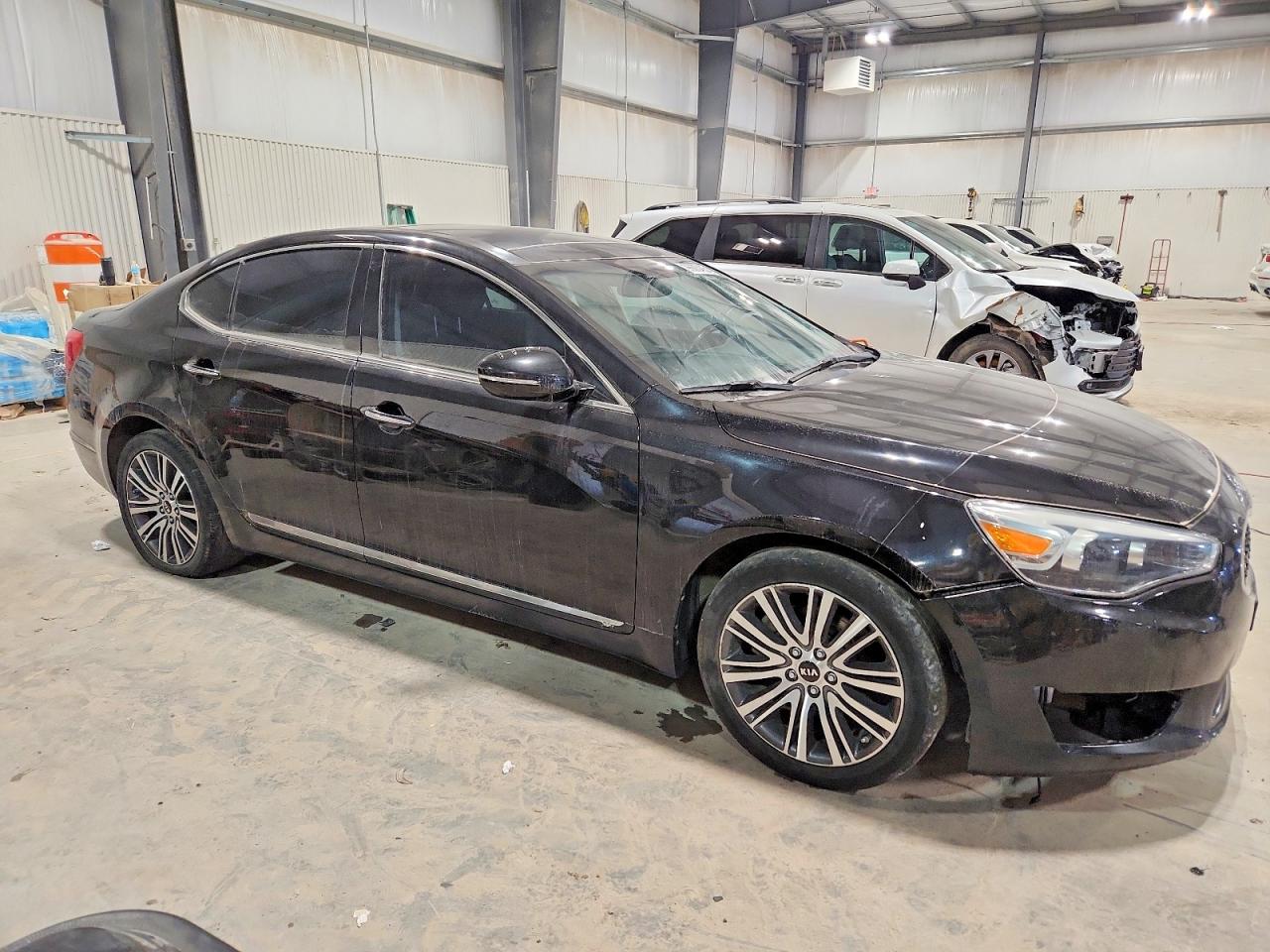 2014 KIA CADENZA PREMIUM photo 4