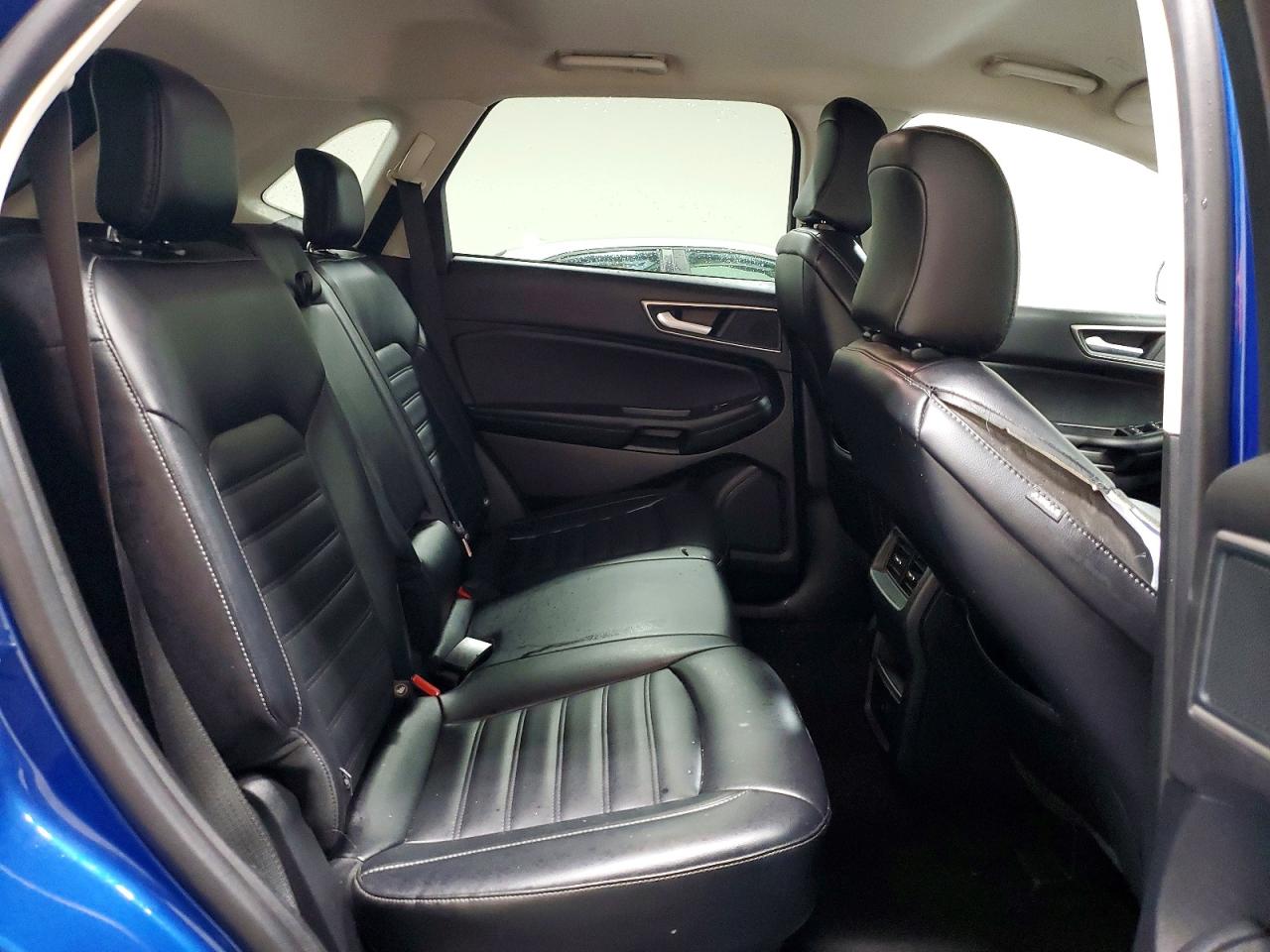 2024 FORD EDGE SEL photo 11