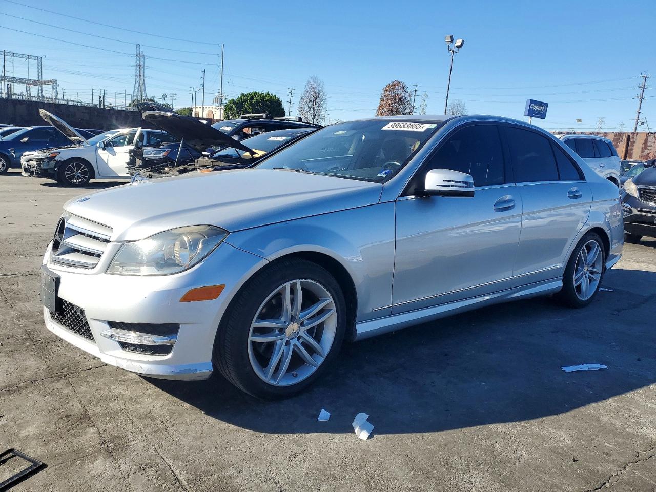 2013 MERCEDES-BENZ C