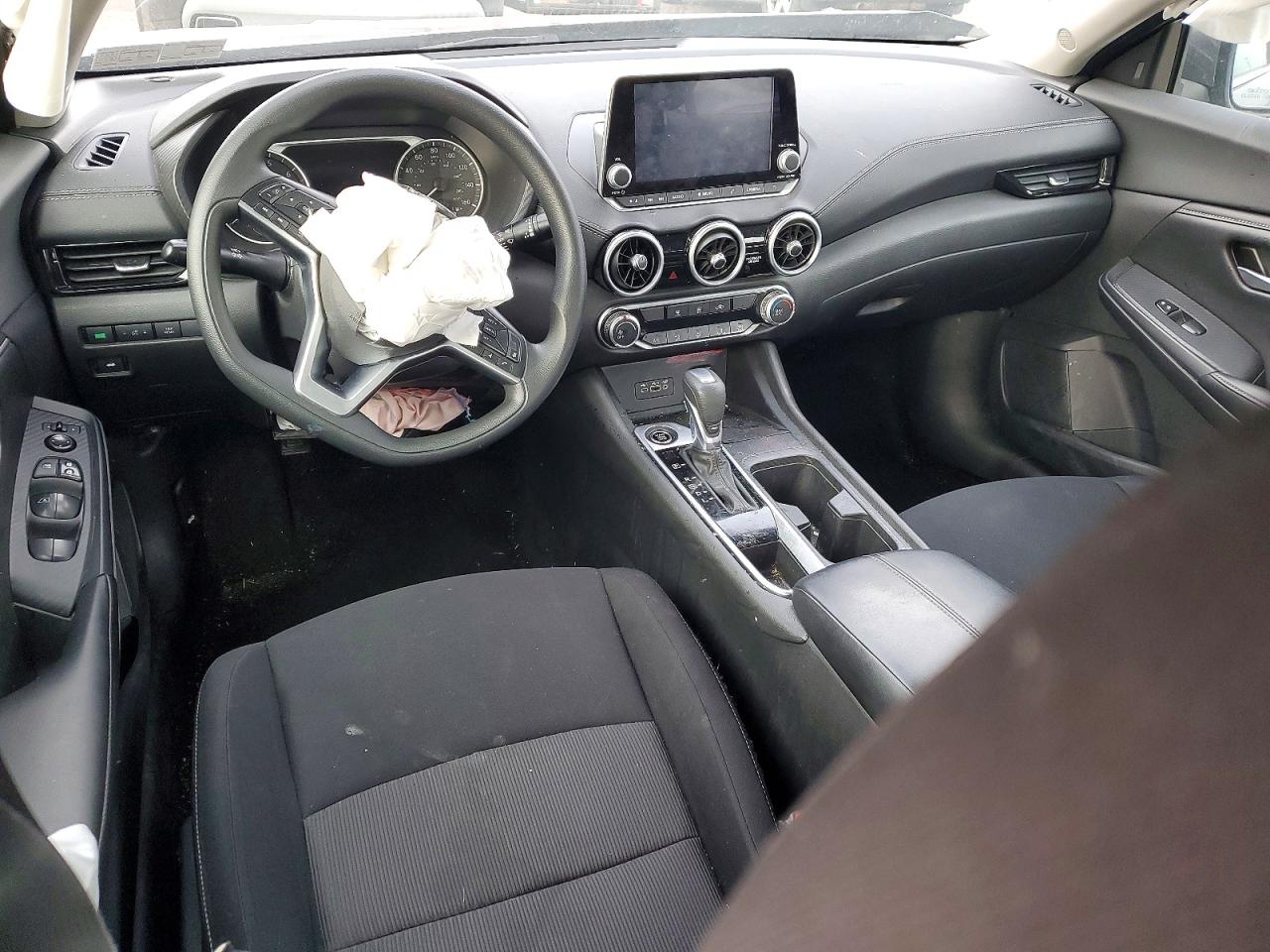 2023 NISSAN SENTRA SV photo 8
