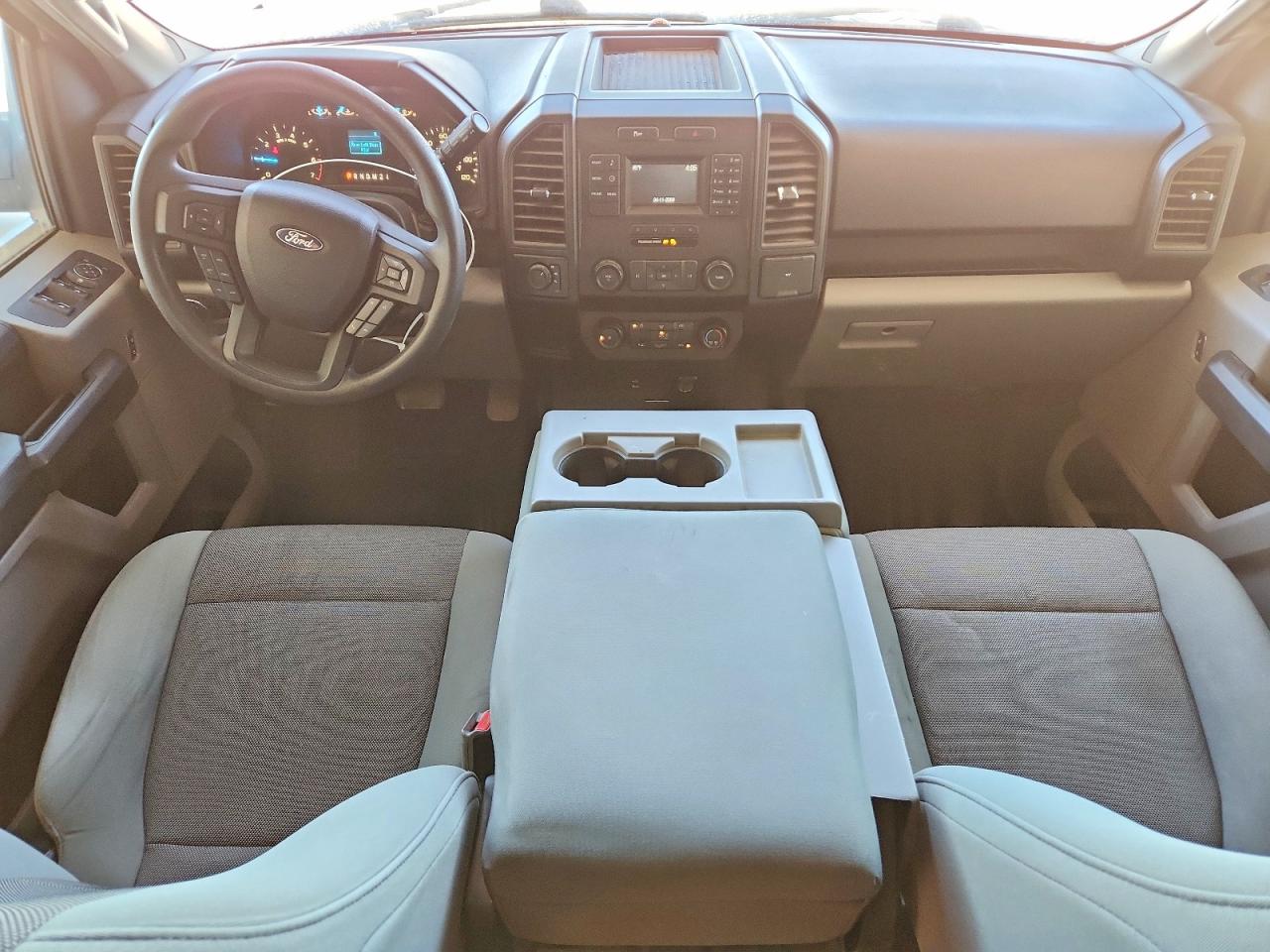 2016 FORD F150 SUPERCREW photo 8