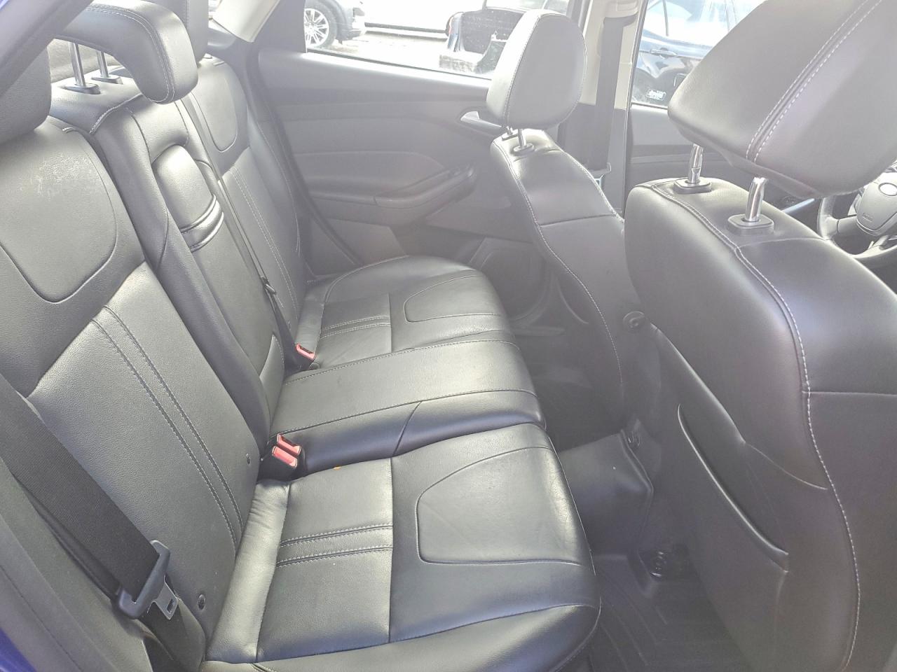2013 FORD FOCUS SE photo 10