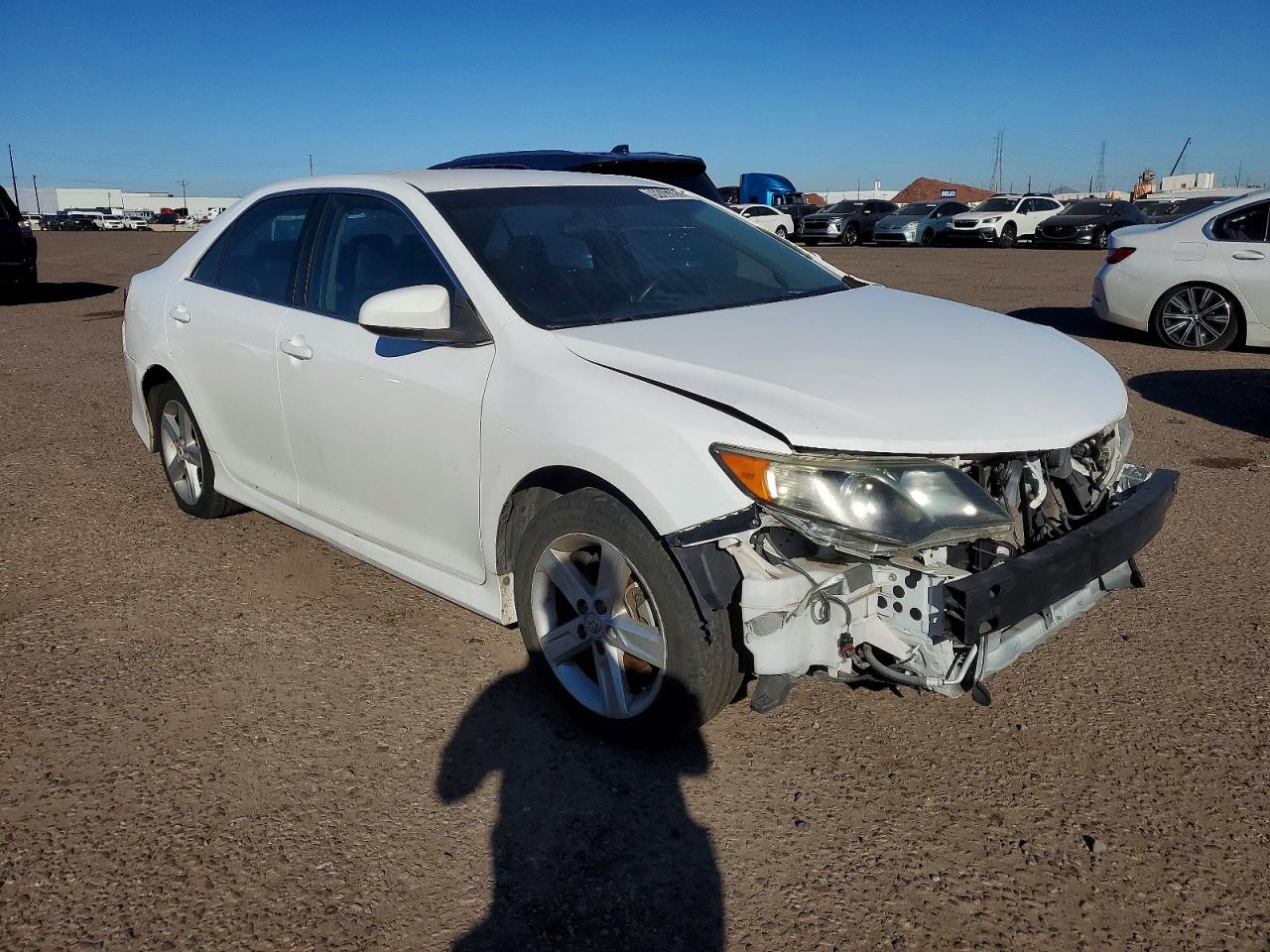 2012 TOYOTA CAMRY BASE photo 4