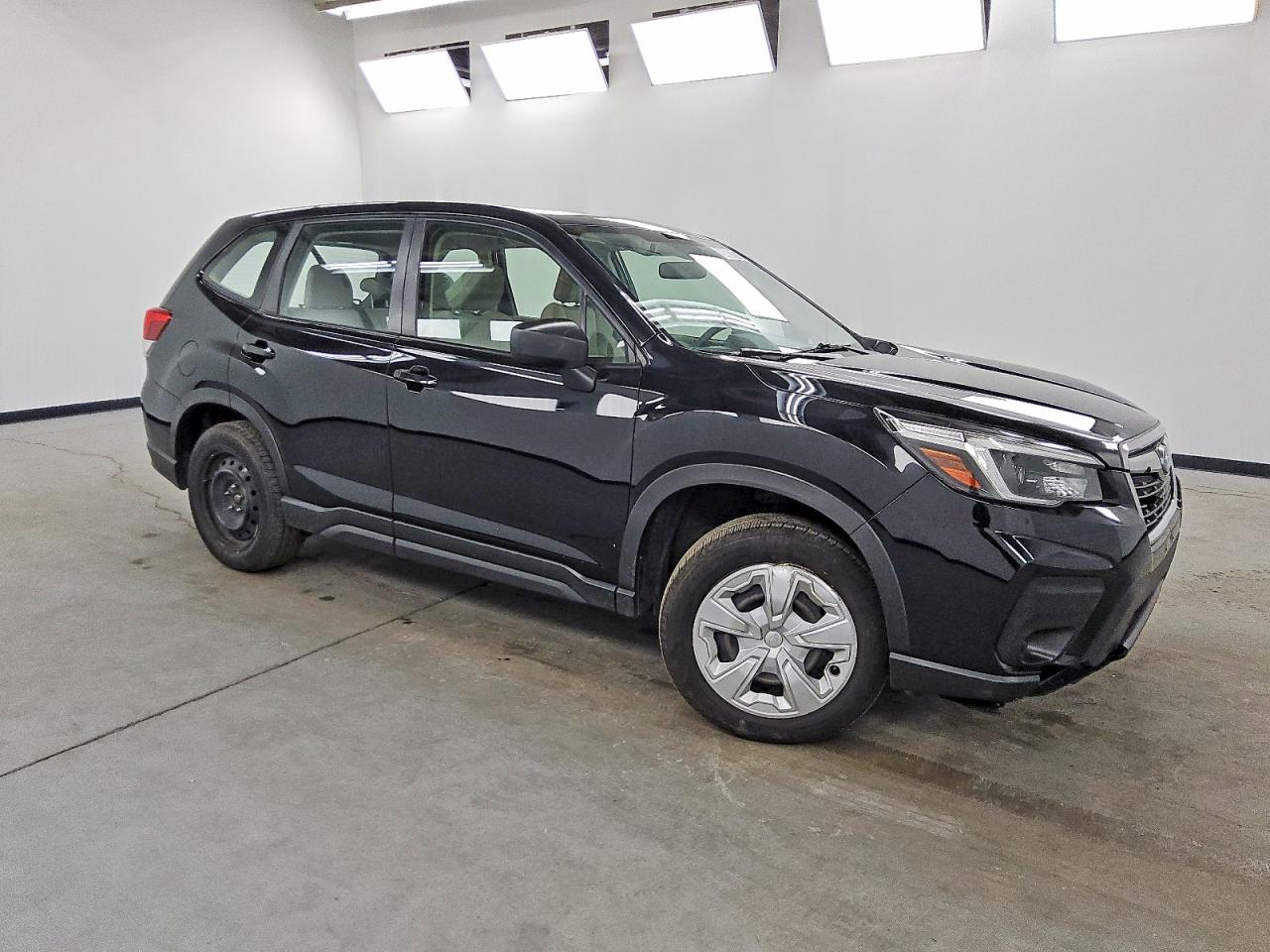 2021 SUBARU FORESTER photo 7