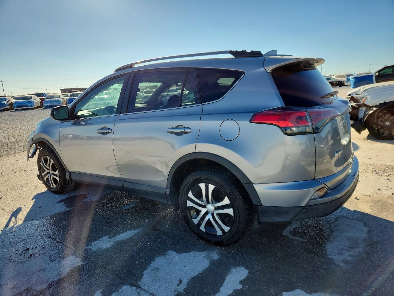 2017 TOYOTA RAV4 LE photo 2