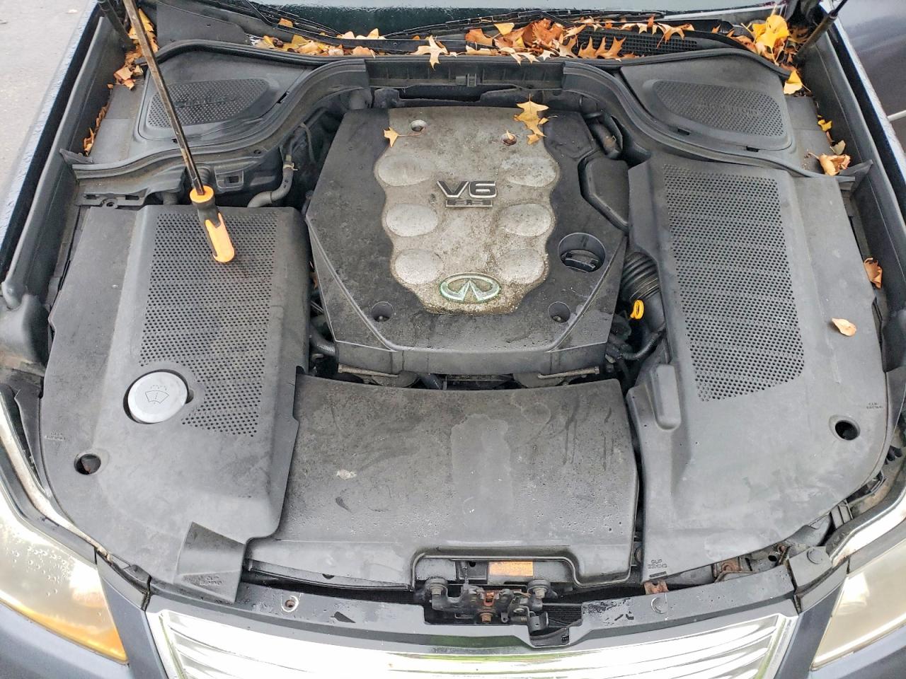 2008 INFINITI M35 photo 11