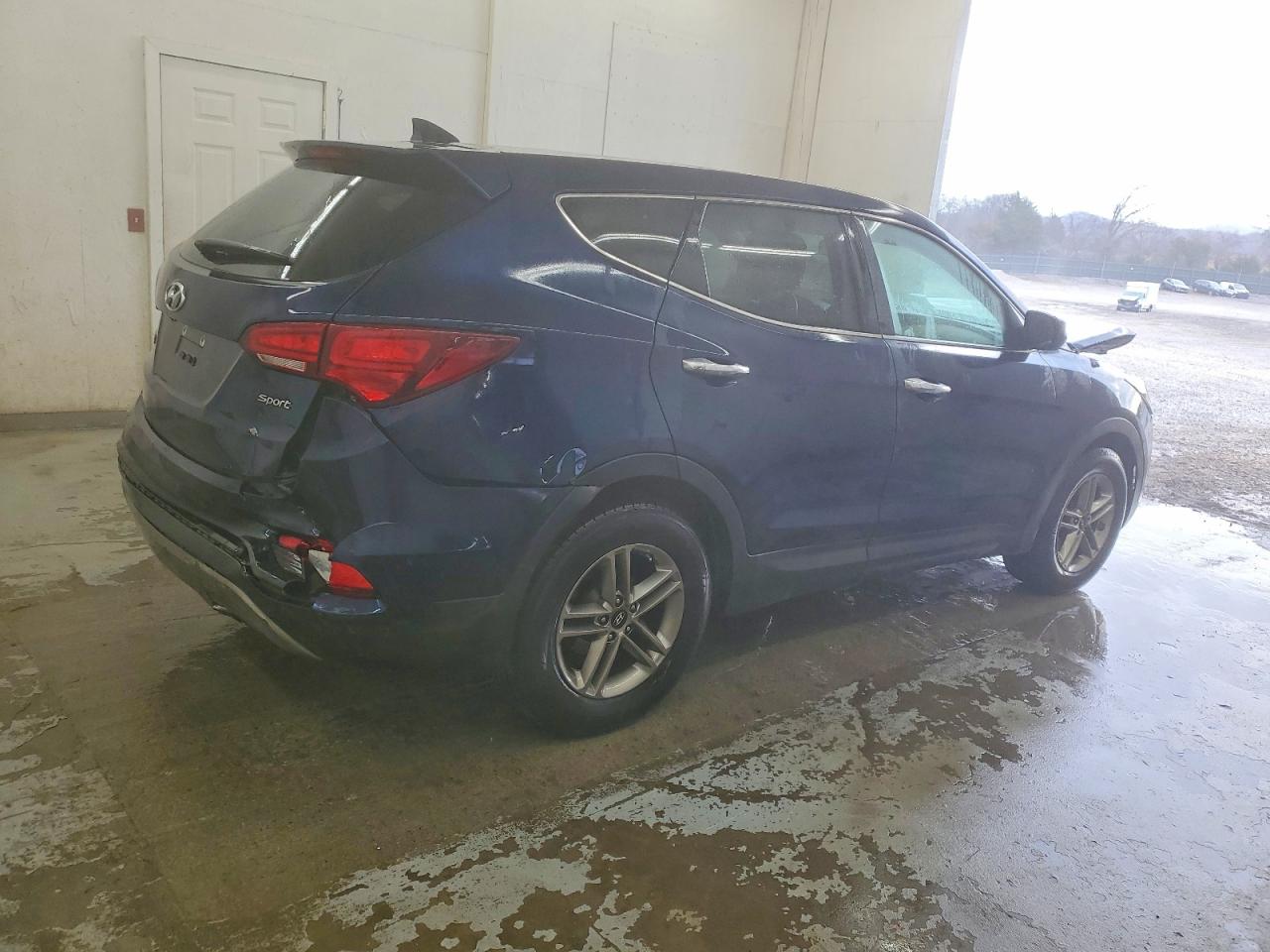 2017 HYUNDAI SANTA FE SPORT photo 3