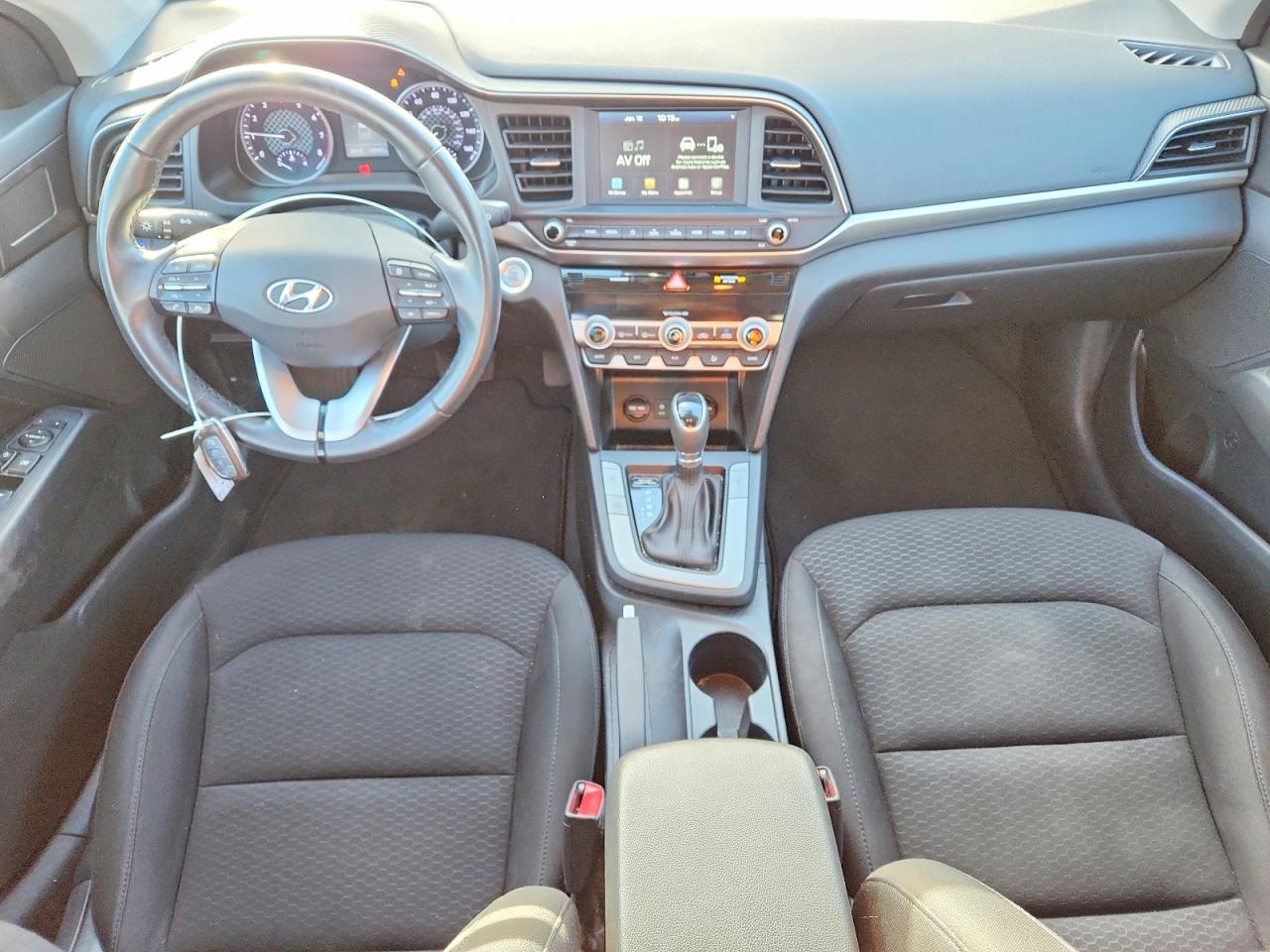 2020 HYUNDAI ELANTRA SEL photo 8