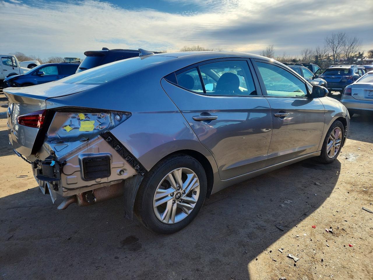 2020 HYUNDAI ELANTRA SEL photo 3