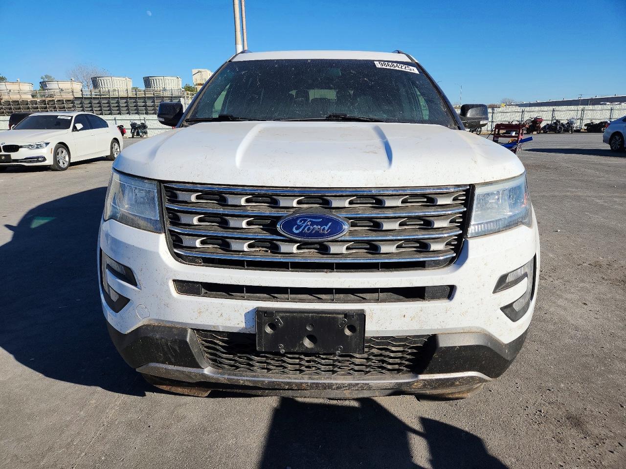 2016 FORD EXPLORER XLT photo 5