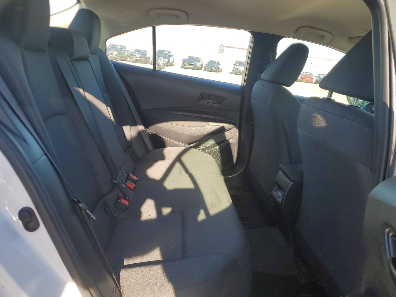 2023 TOYOTA COROLLA LE photo 10