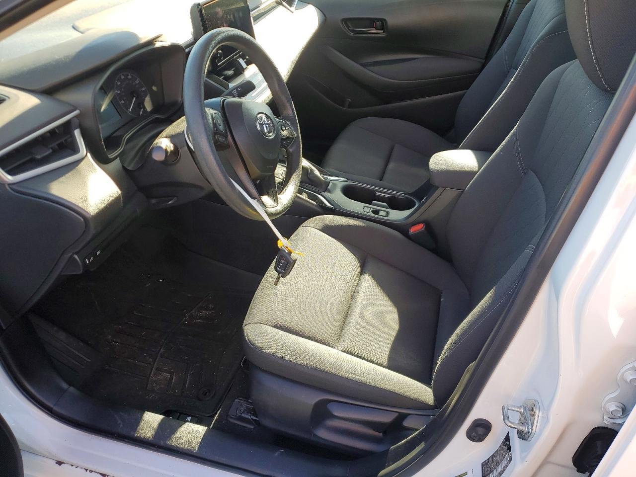 2023 TOYOTA COROLLA LE photo 7