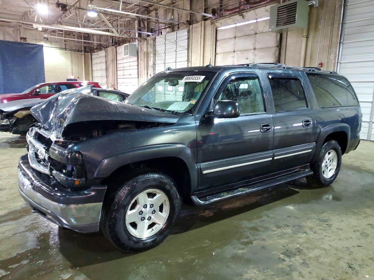 2004 CHEVROLET SUBURBAN