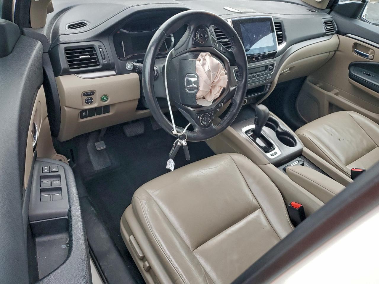 2016 HONDA PILOT EXL photo 8