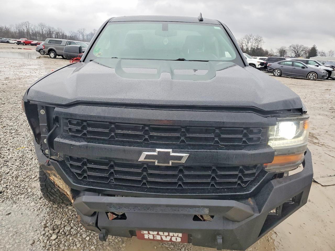 2018 CHEVROLET SILVERADO K1500 LT photo 5