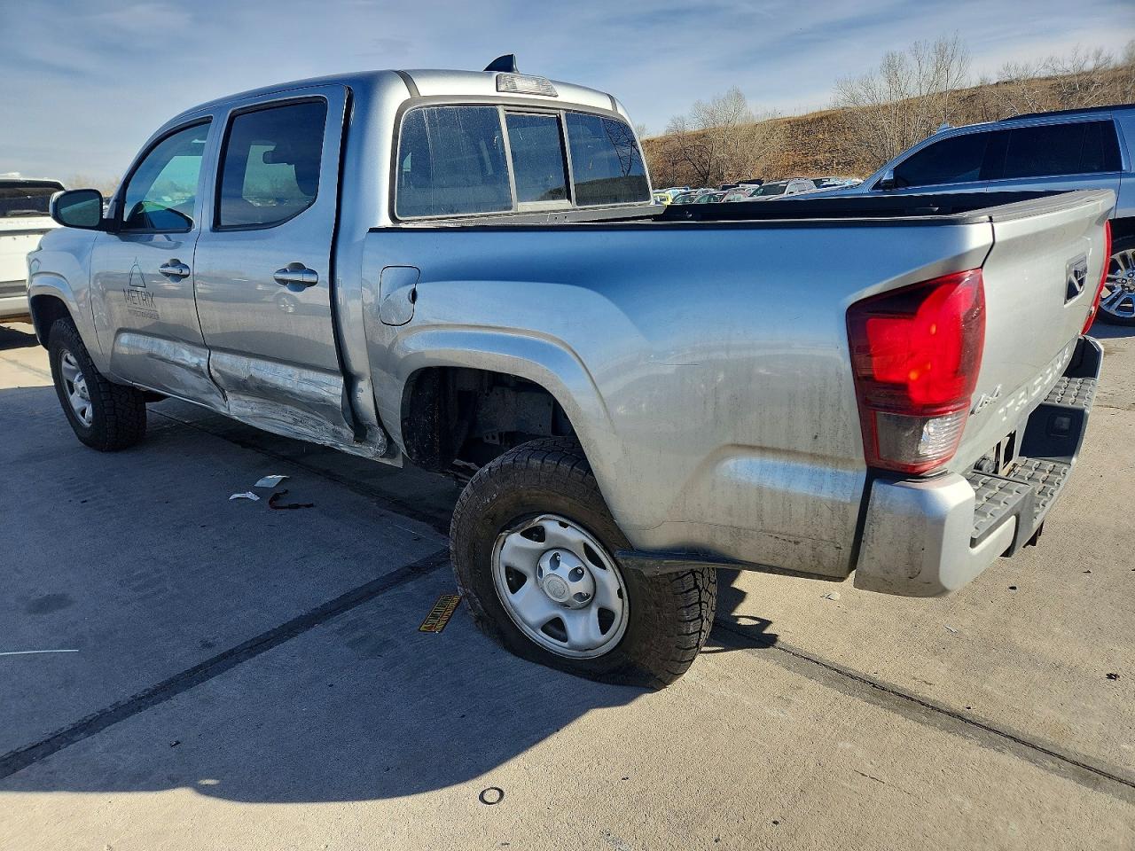 2022 TOYOTA TACOMA DOUBLE CAB photo 2