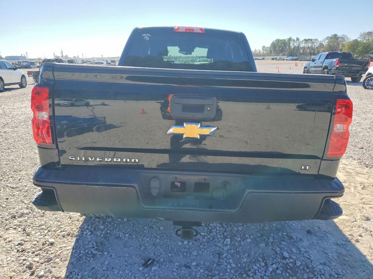 2018 CHEVROLET SILVERADO C1500 LT photo 6