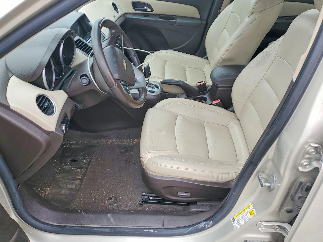 2013 CHEVROLET CRUZE LT photo 7