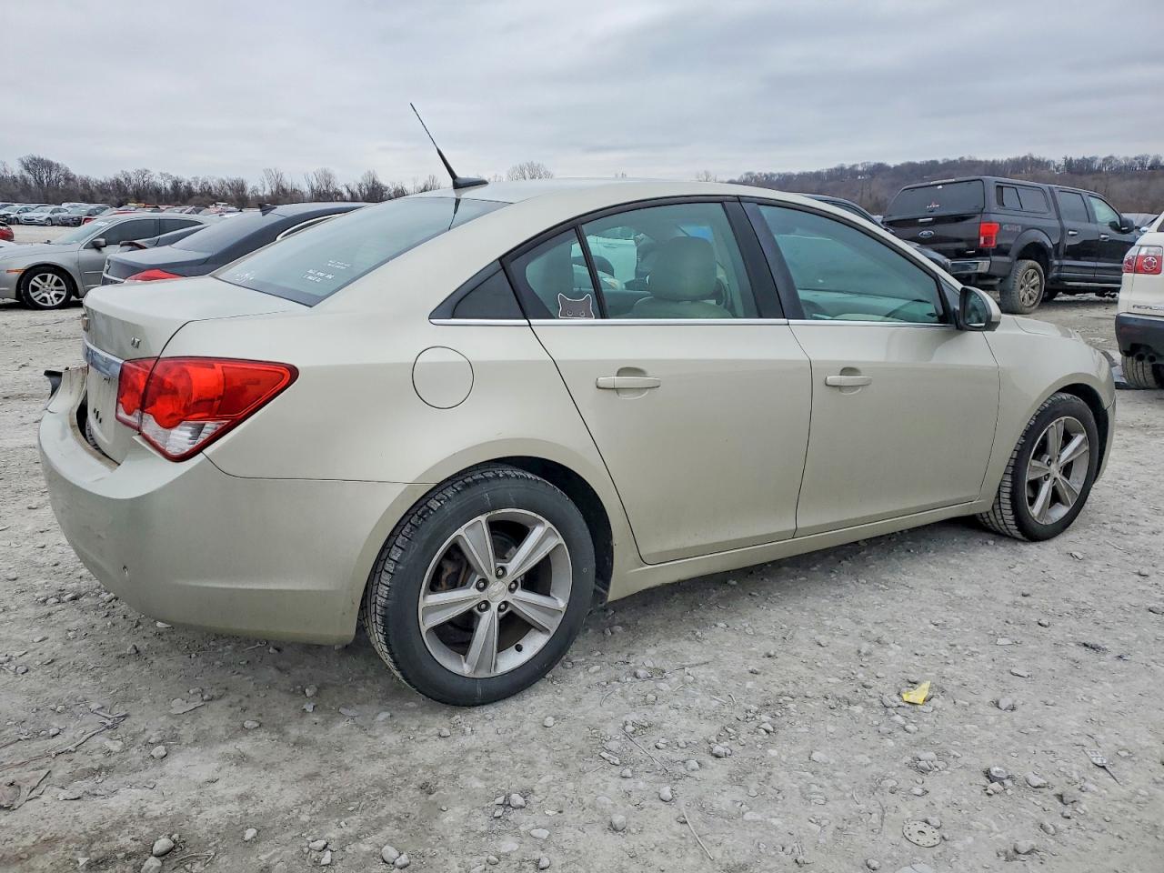 2013 CHEVROLET CRUZE LT photo 3