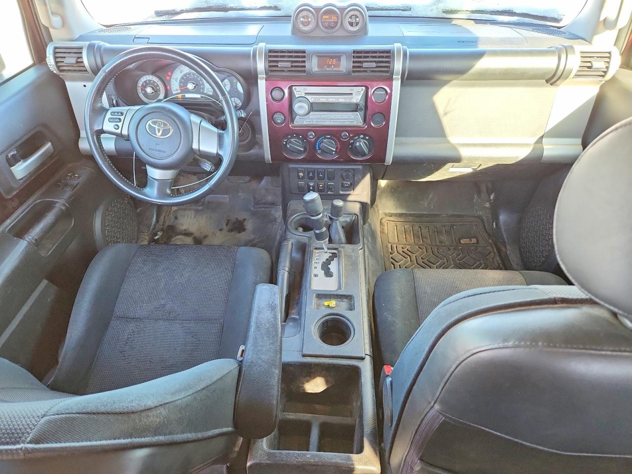 2007 TOYOTA FJ CRUISER photo 8