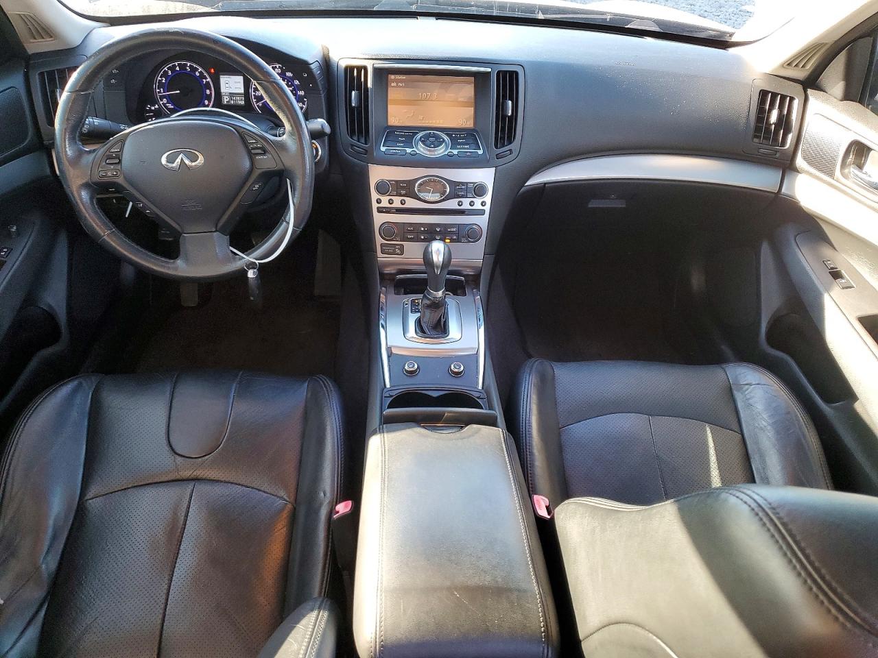 2013 INFINITI G37 BASE photo 8