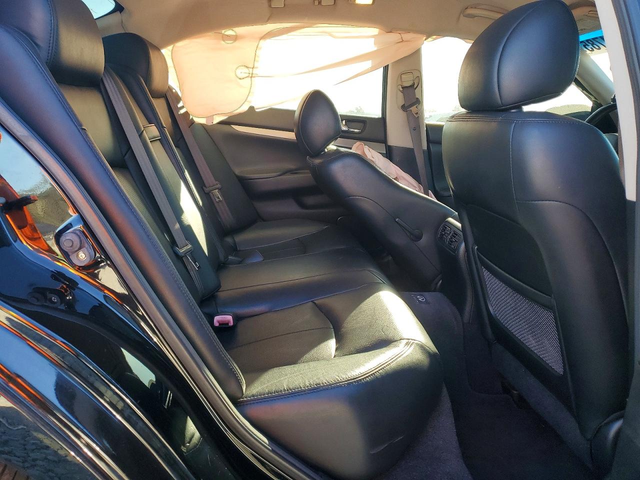 2013 INFINITI G37 BASE photo 10