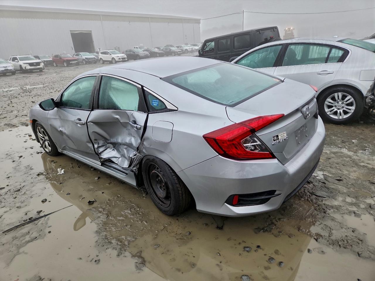 2016 HONDA CIVIC LX photo 2