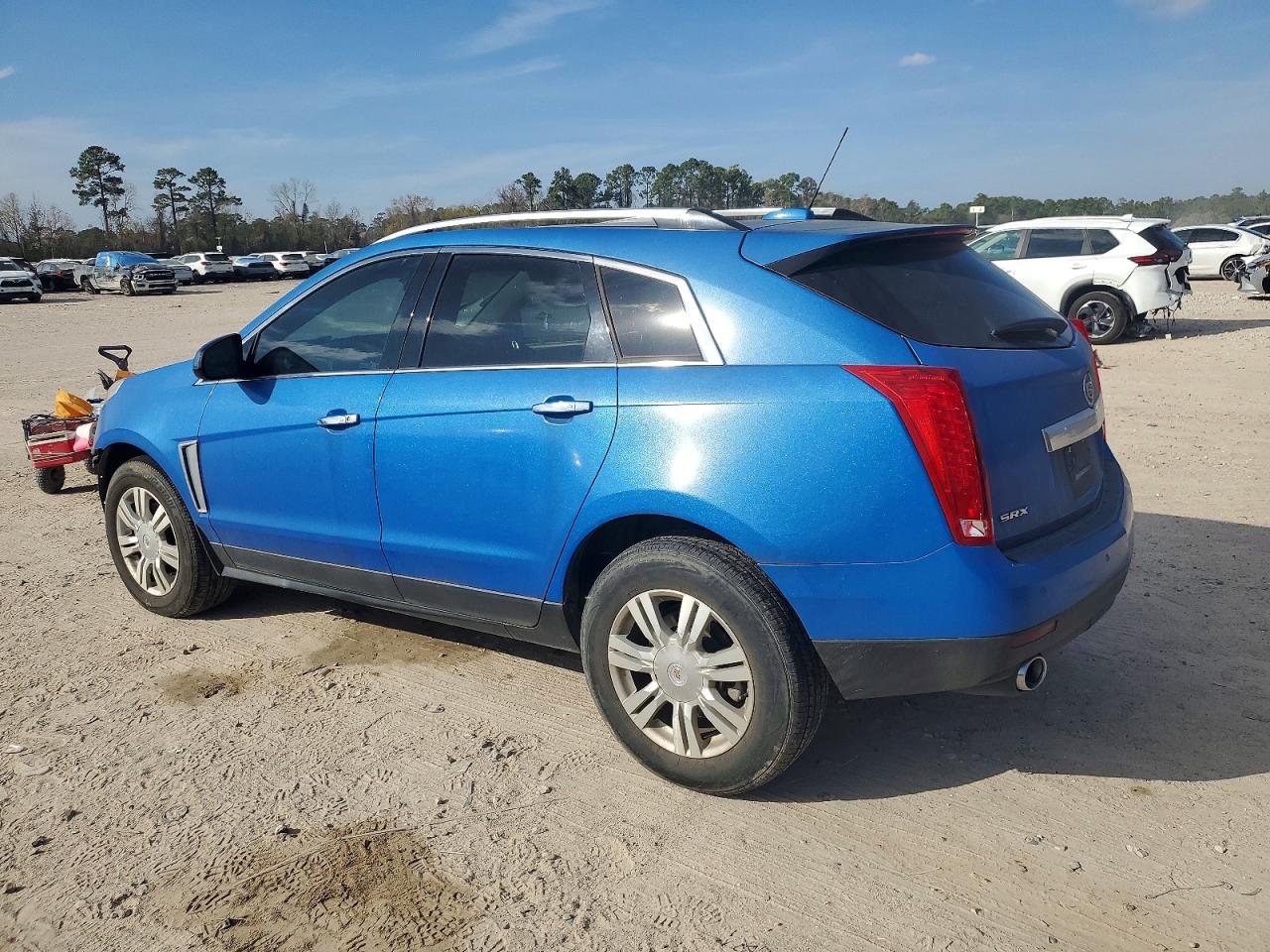 2016 CADILLAC SRX LUXURY COLLECTION photo 2