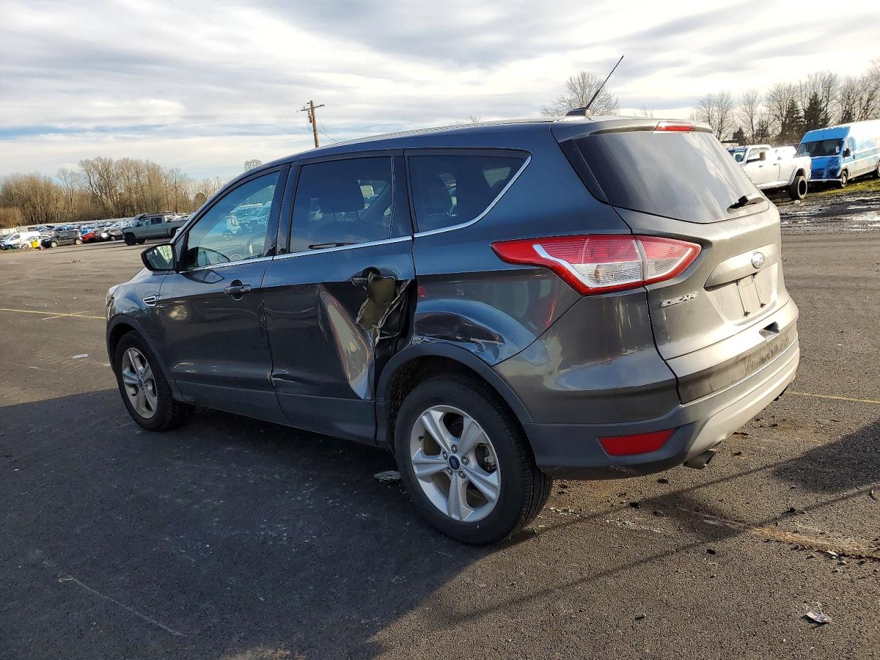 2016 FORD ESCAPE SE photo 2