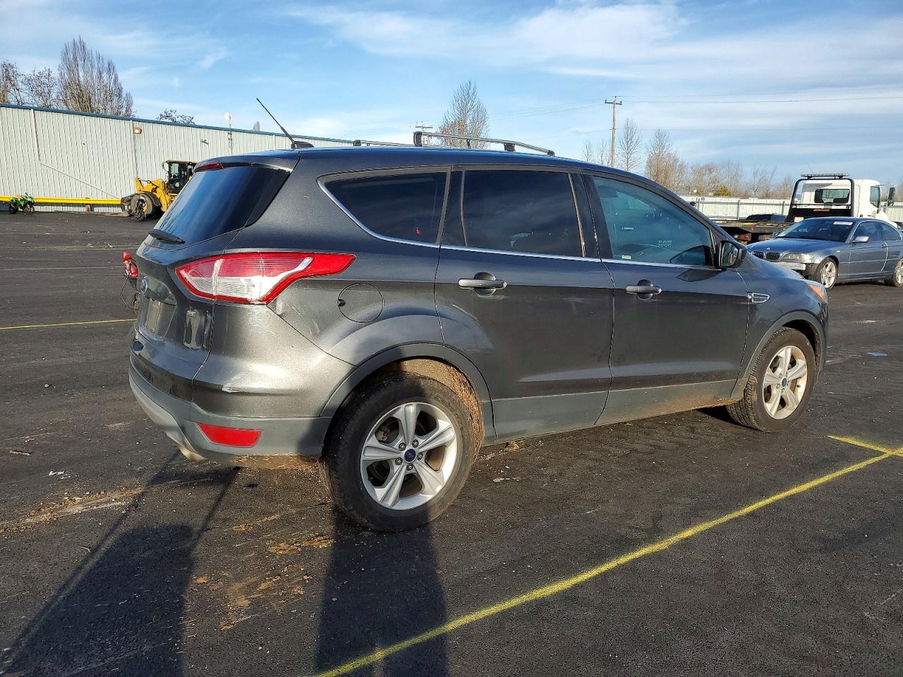 2016 FORD ESCAPE SE photo 3