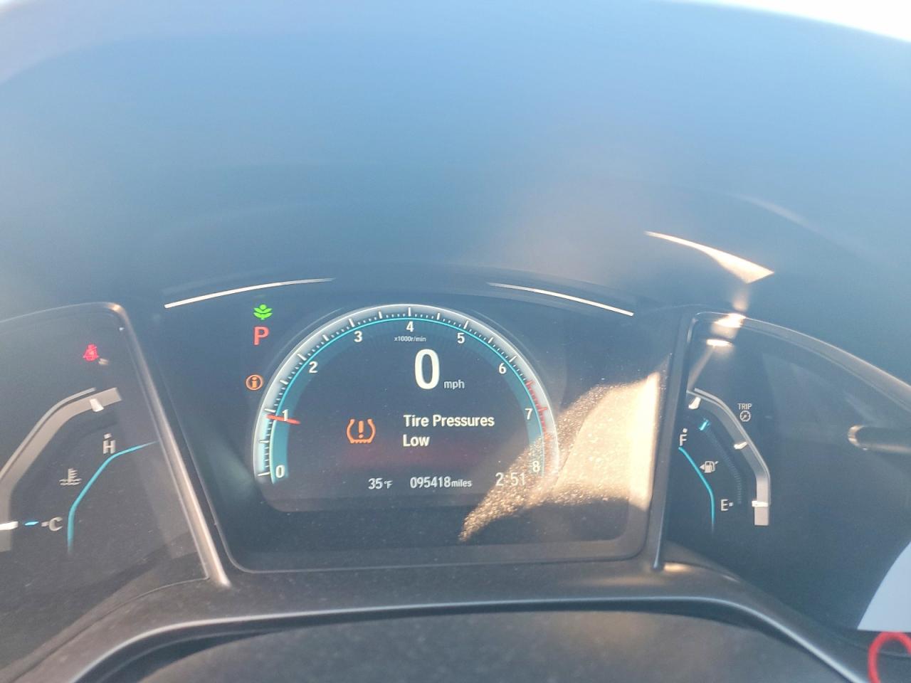 2017 HONDA CIVIC EX photo 9