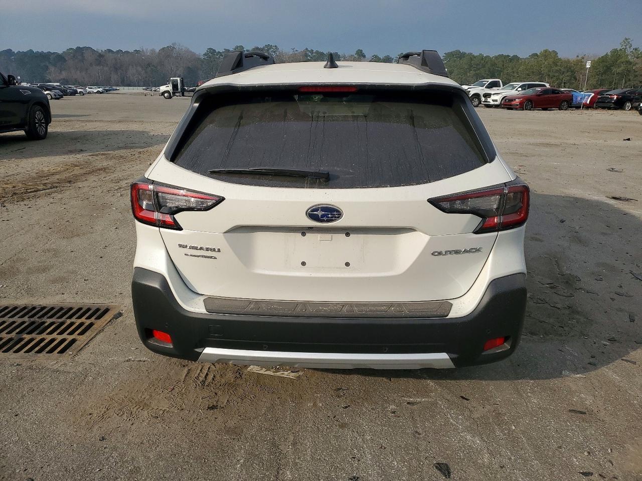 2025 SUBARU OUTBACK LIMITED photo 6