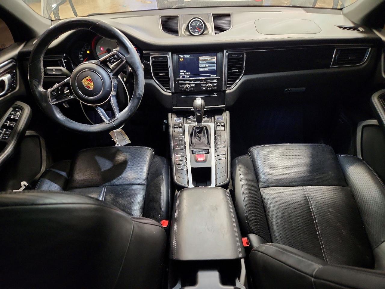 2015 PORSCHE MACAN S photo 8