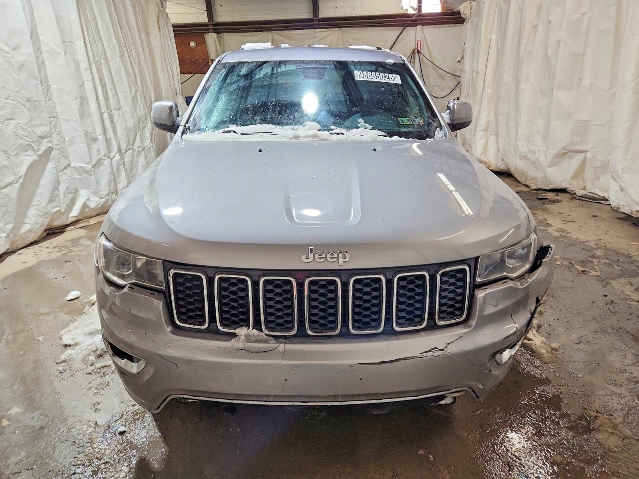 2018 JEEP GRAND CHEROKEE LAREDO photo 5