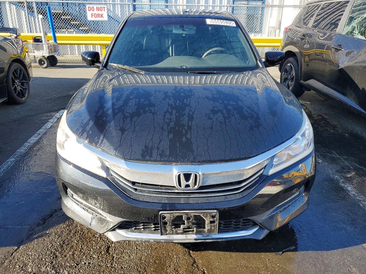 2017 HONDA ACCORD SPORT photo 5