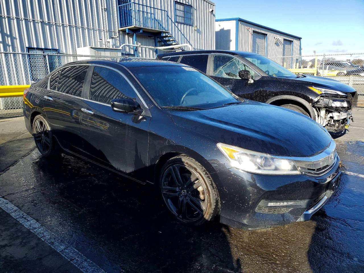 2017 HONDA ACCORD SPORT photo 4