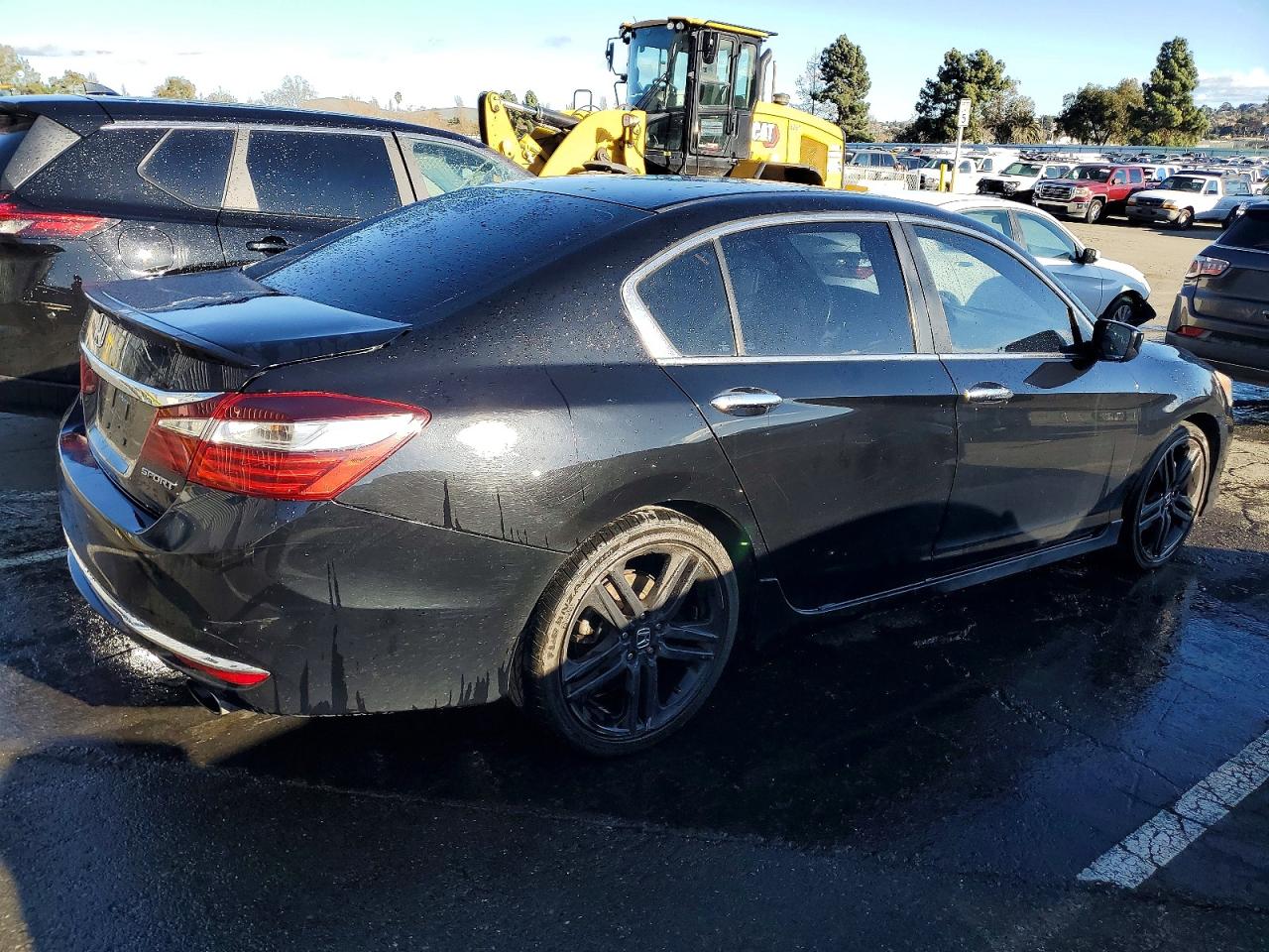 2017 HONDA ACCORD SPORT photo 3