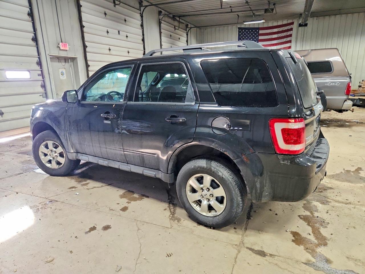 2011 FORD ESCAPE LIMITED photo 2