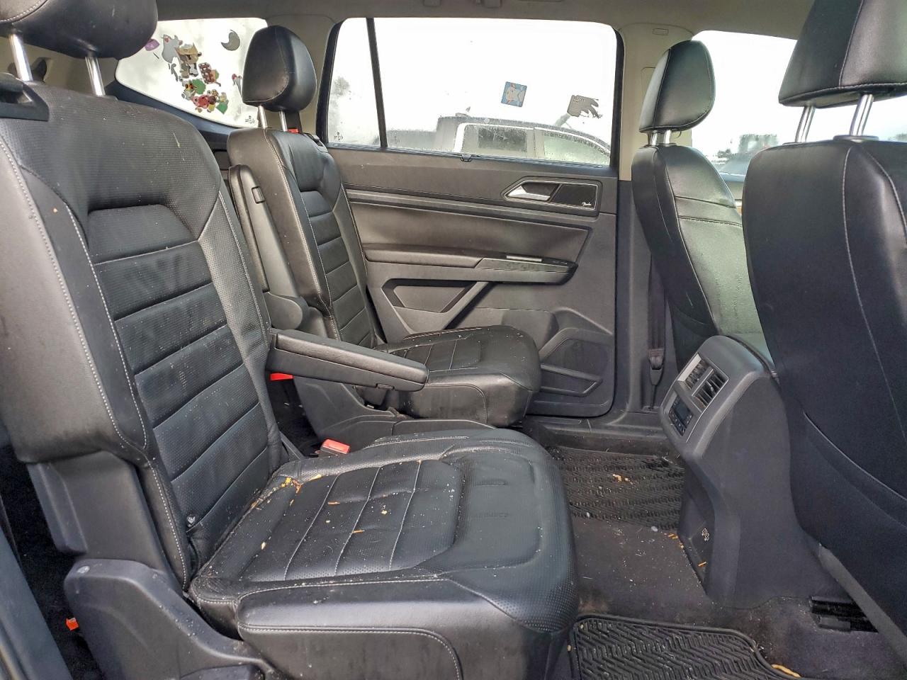 2018 VOLKSWAGEN ATLAS SEL PREMIUM photo 11