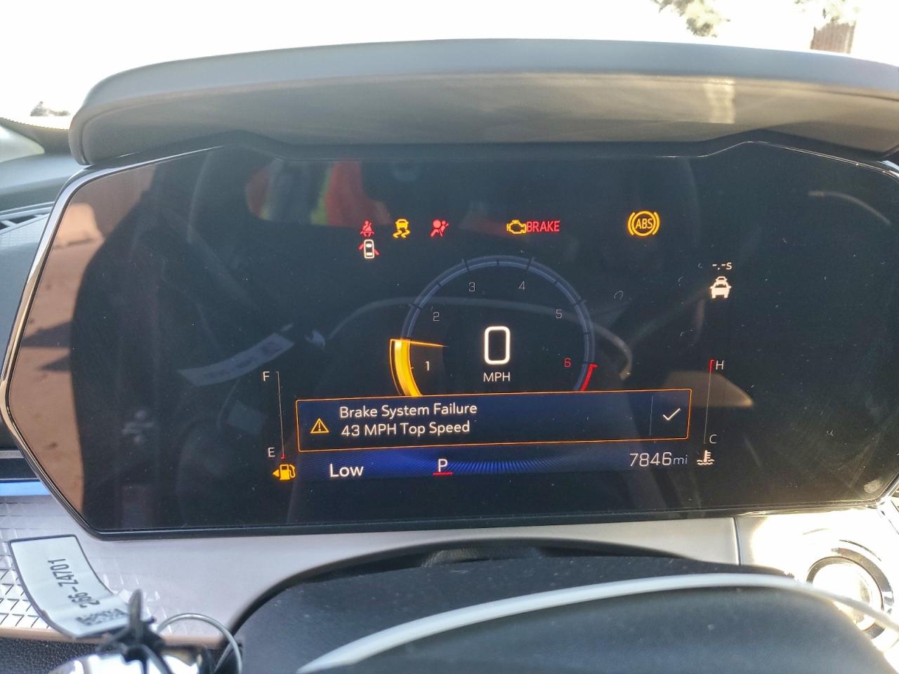 2025 CHEVROLET TRAX 1LT photo 9