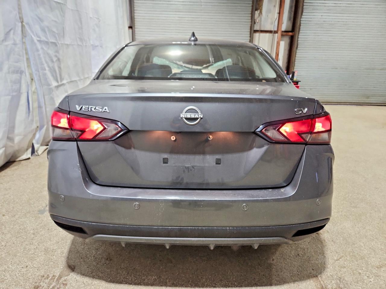 2024 NISSAN VERSA SV photo 6