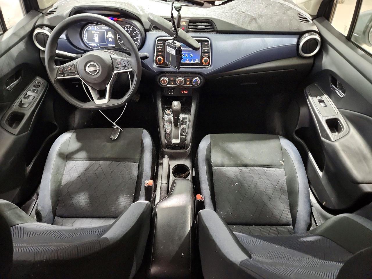 2024 NISSAN VERSA SV photo 8